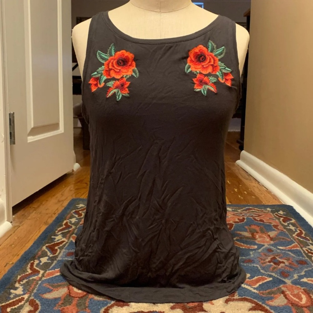 🌹 AE Soft & Sexy Tank 🌹